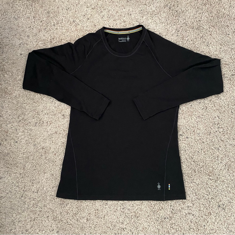 Smartwool Longsleeve shirt size women’s Large black merino wool stretch
